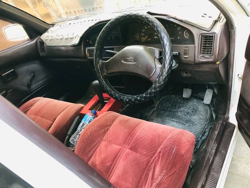 Toyota Corolla 1987 9