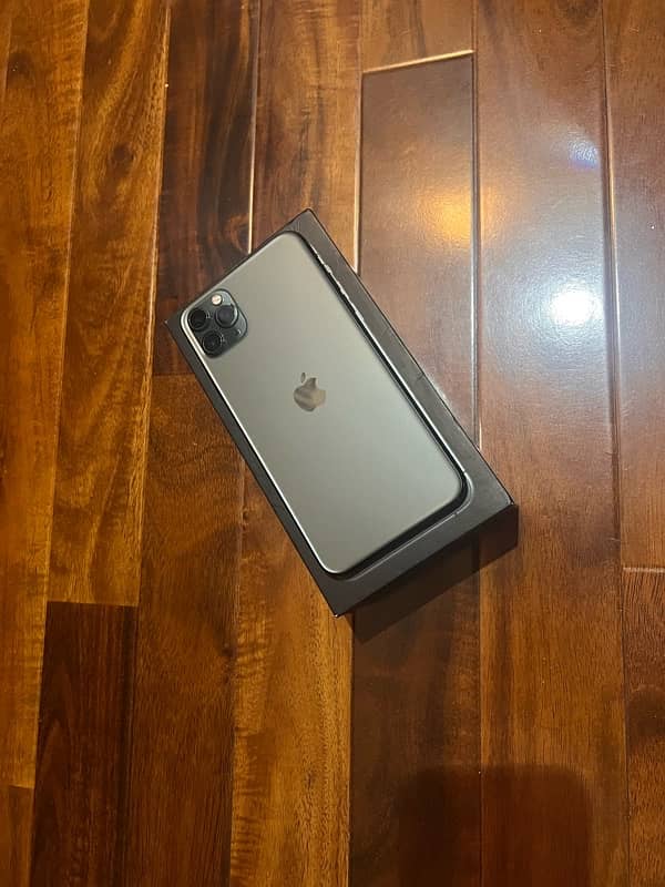 Iphone 11 Pro Max 64GB PTA Approved 2