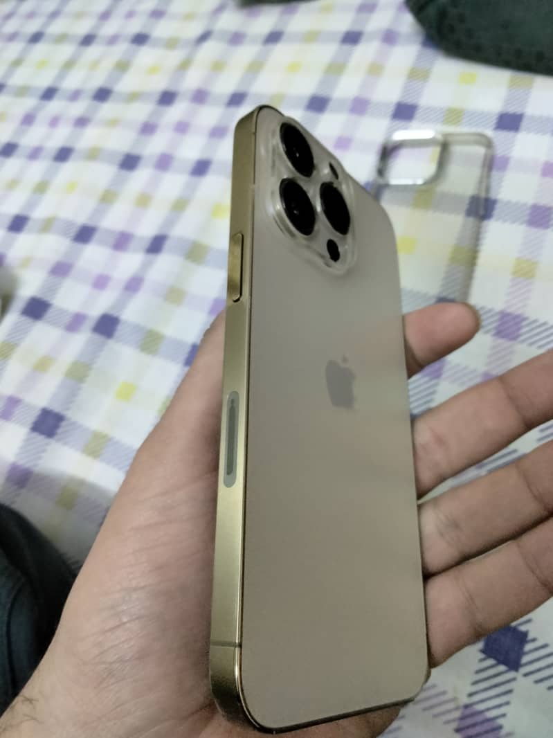 Apple iPhone 13 Pro 10