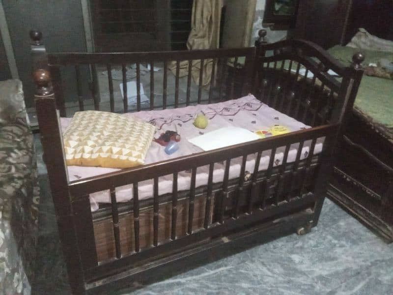 baby bed with draw and with heavy wood work all ok bilkul teak ha. 2