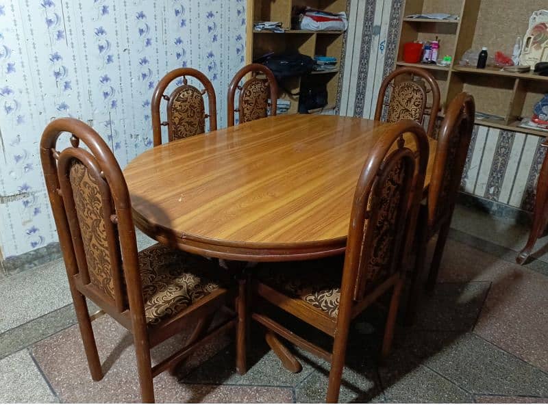 Dining Table With 6 Chairs 0