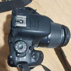 DSLR Canon 700 D with 3 battries, charger, Bag, tripod,