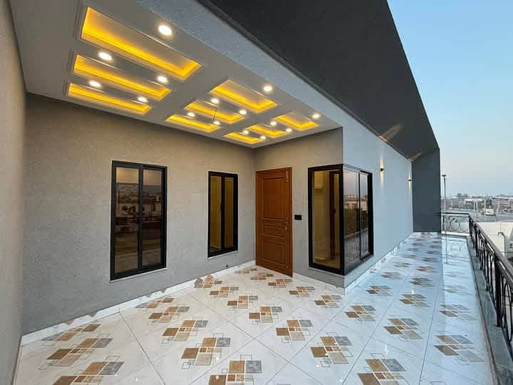 10 Marla Corner Brand New Luxury Tripple Storey Luxrious House For Sale in Buch Multan 27