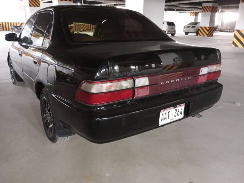 Toyota Corolla 1997 4