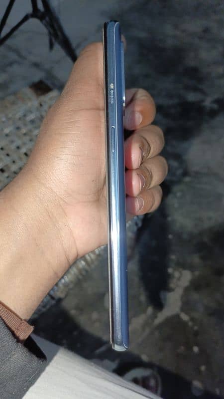 oneplus 8T 8/128 10by9 5