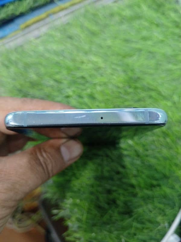 Huawei P30 8/128 in good condition 2