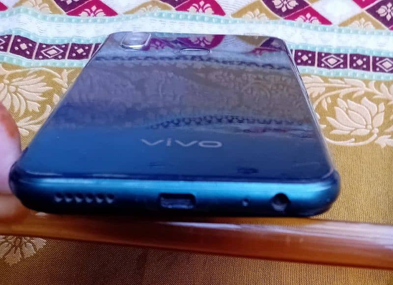 vivo y15 3