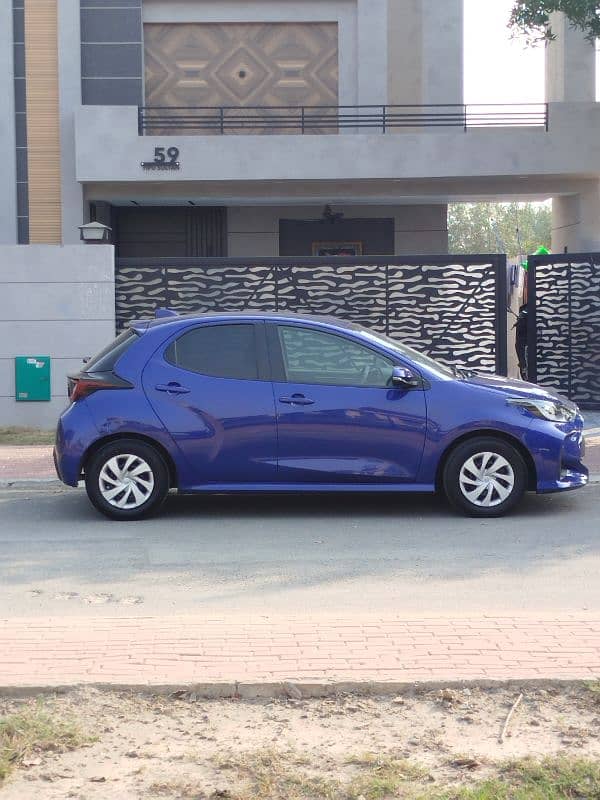 Toyota Yaris Hatchback 2021 Fresh import 2025 X Variant 3