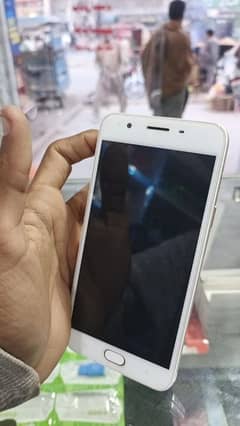 oppo F1s