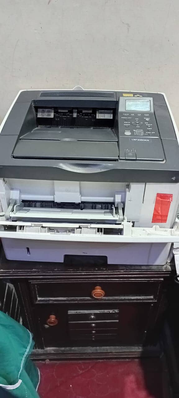 Duplex printer in good condition 2