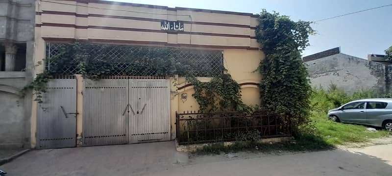 6 Marla Single Story House Available For Sale In Gulshan-e-Iqbal 1