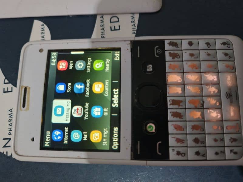 nokia aasha 210 , 0