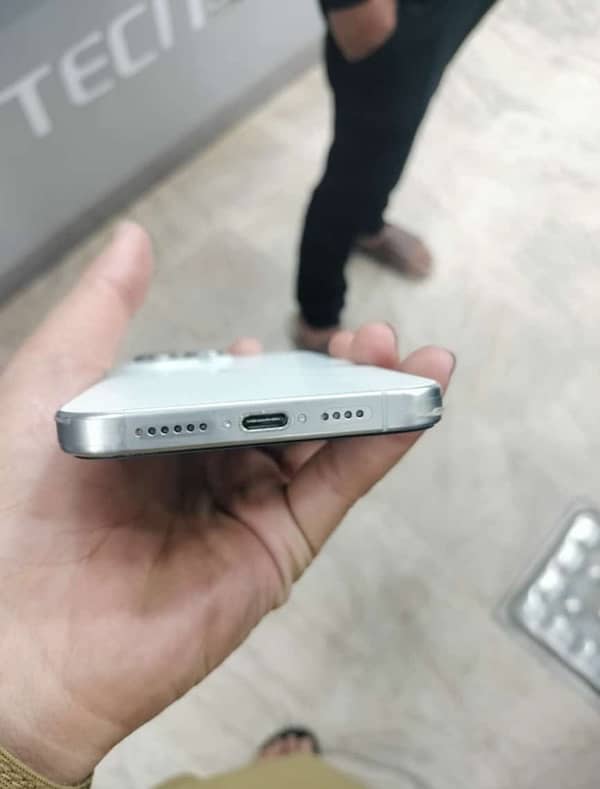 I phone 15pro max non pta 512gb 2