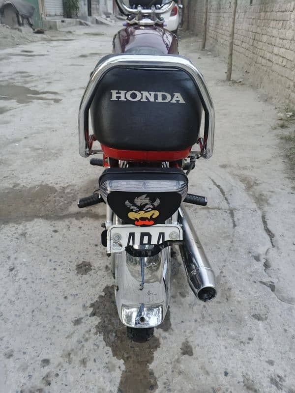 Honda 70t all ok hai total janman hai 3