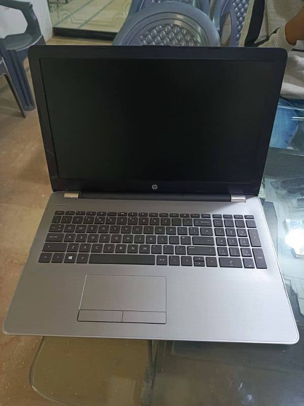 HP Core i7 7th gen 15.5" 0