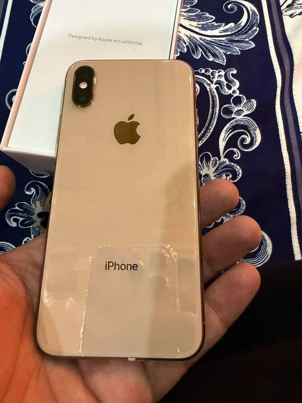 iphone xs  pta 10