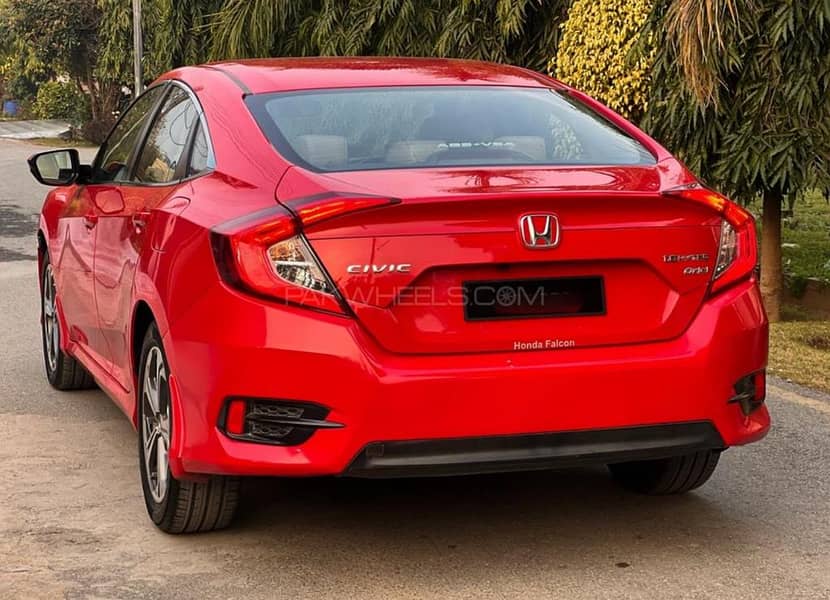 Honda Civic Oriel 2017 5