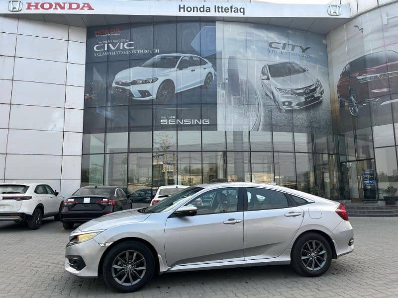 Honda Civic Oriel 2020 5