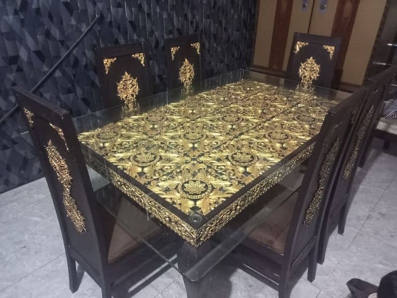 dinning table 0