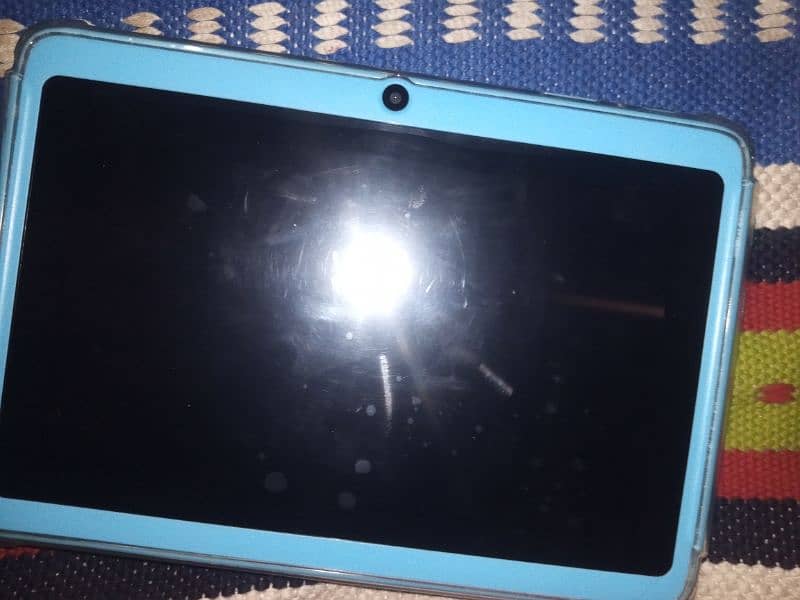 Tablet for sale with box 3