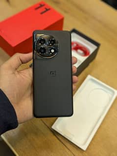 OnePlus 11 16ram 256gb dual sim