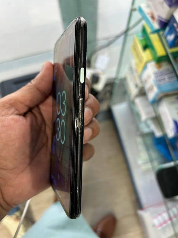 Google pixel 4a 6/128 condition 10/9.5 contact me 0325-8688071 3