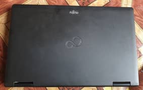 Fujitsu laptop core i7.3th ram. 8gb SSD. 256GB