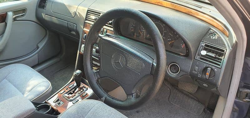 Mercedes C Class 1998 7