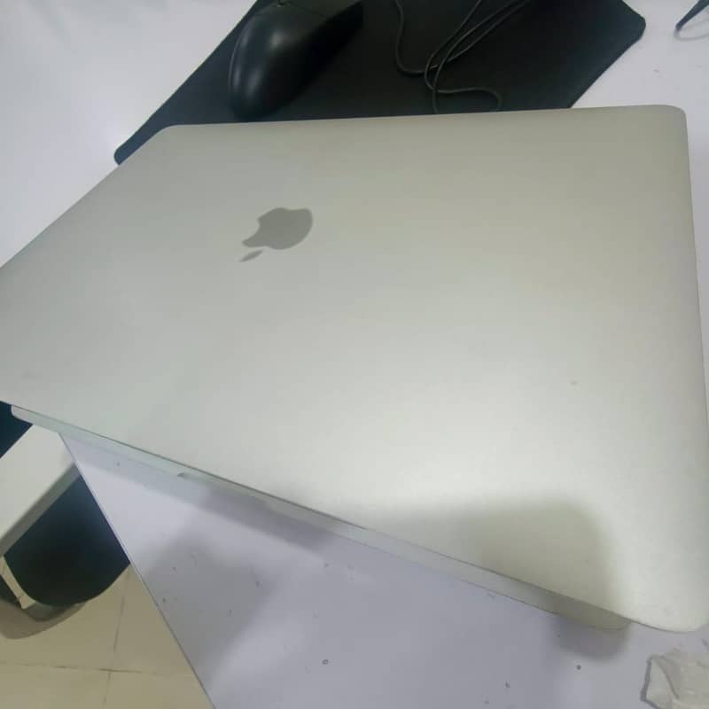 Macbook Pro 2019 9