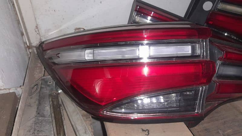 head light original Land Cruiser & Prado 11