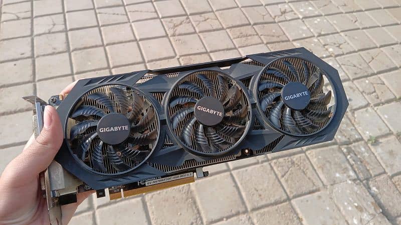 Gigabyte Gtx 970 OC Edition 1