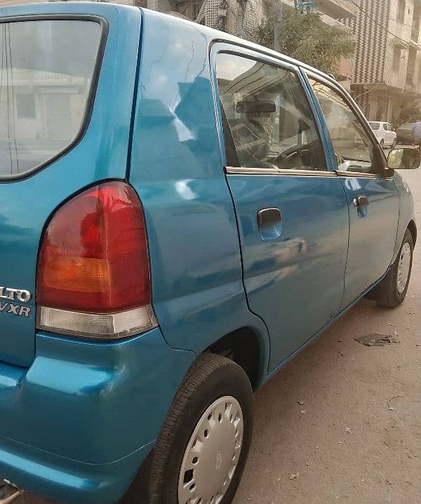 Suzuki Alto 2000 5