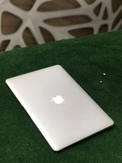 MacBook air 2015 Core i5  8gb ram 128ssd backlight key slim laptop