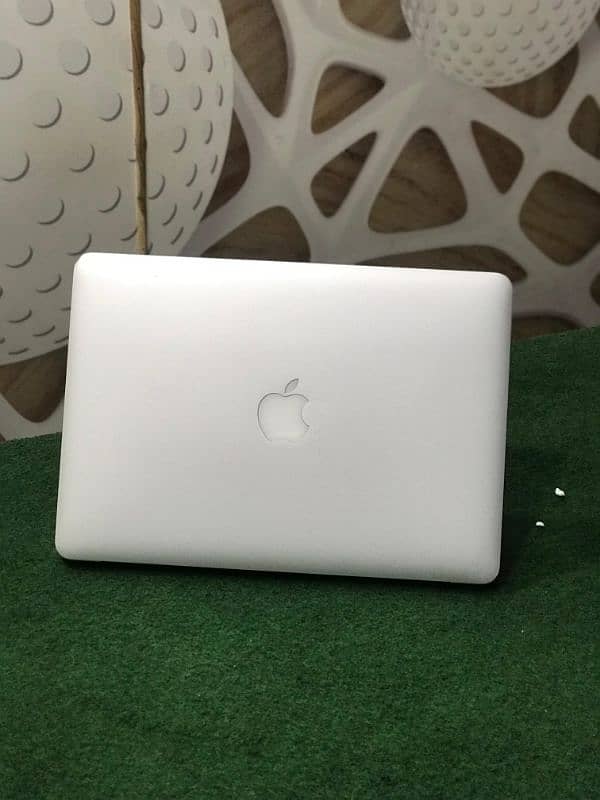 MacBook air 2015 Core i5  8gb ram 128ssd backlight key slim laptop 2