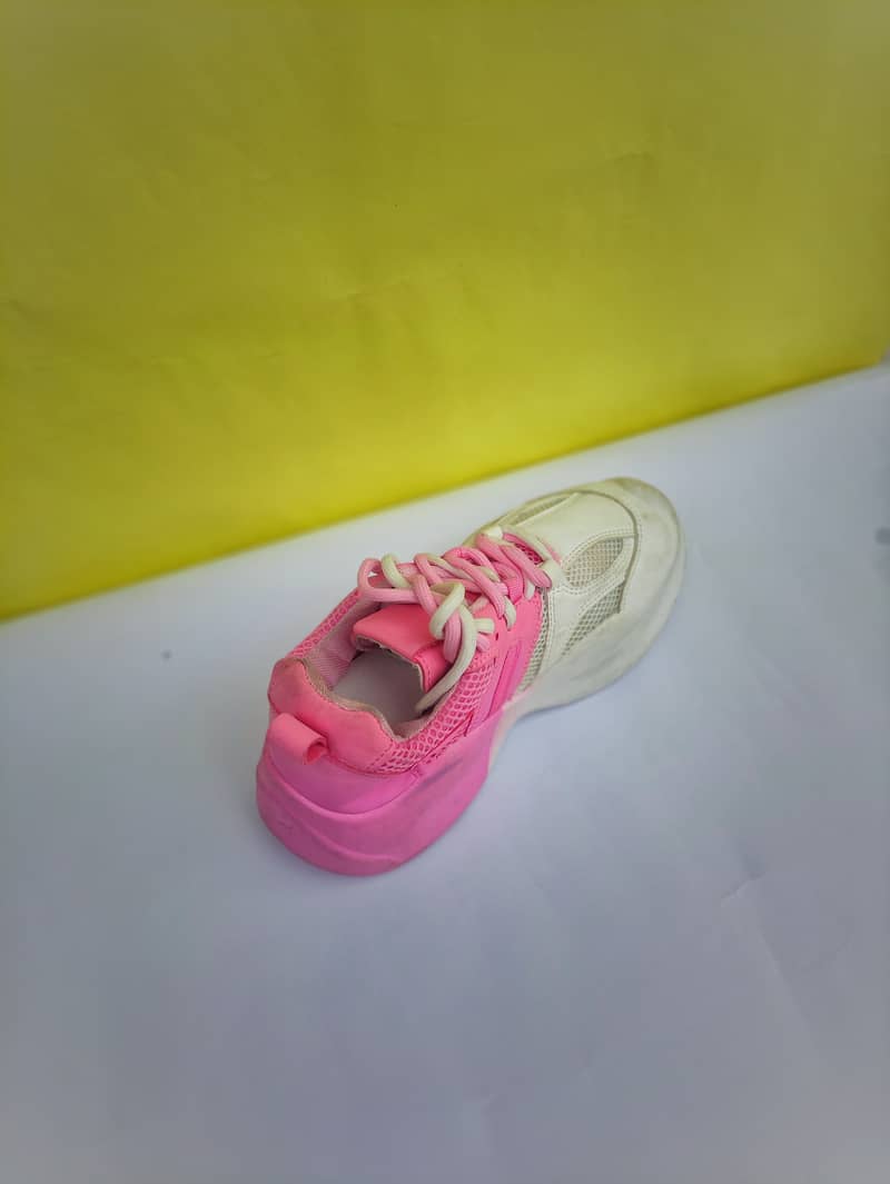 Girls Sneakers and Sports shoes 1