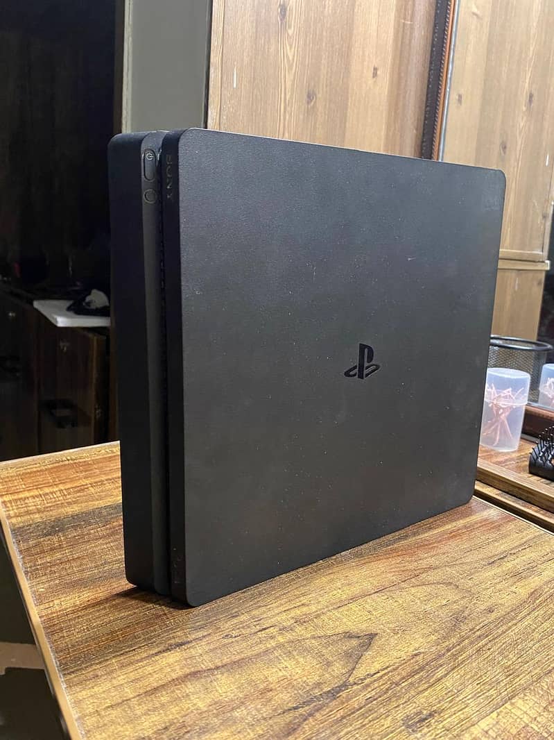 PS4 Slim 500GB - Excellent Condition For Sale 6