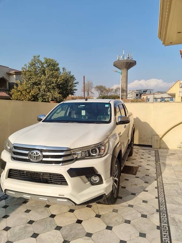 Toyota Hilux Revo 2019 0