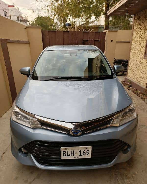 Toyota Corolla Axio 2015 model registration 2018 only serious buyers 0