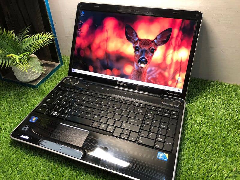 Laptop for sale new battery read full description 4