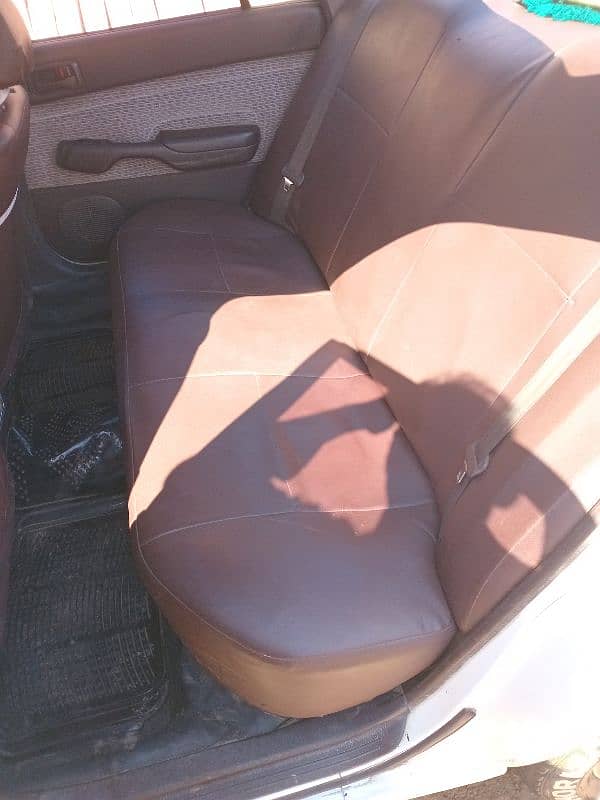 Toyota Carina 1993 8