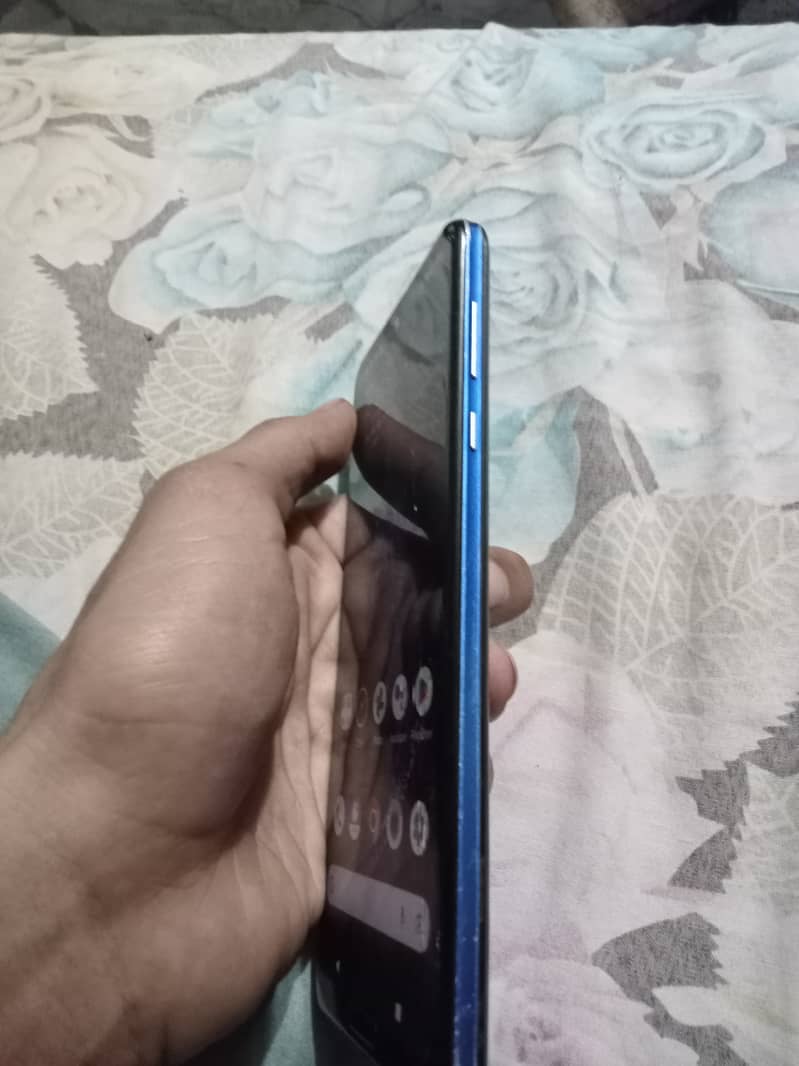 Aquos r 5G non PTA 1