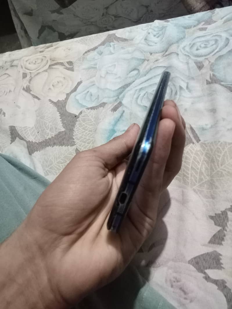 Aquos r 5G non PTA 4