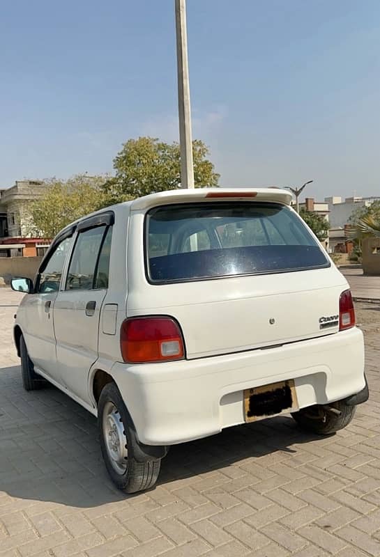 Daihatsu Cuore 2001 1