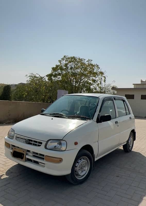 Daihatsu Cuore 2001 3