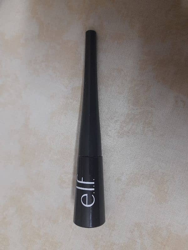 e. l. f expert liquid eyeliner 0