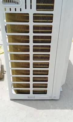 AC DC inverter hair 1.5tan good condition