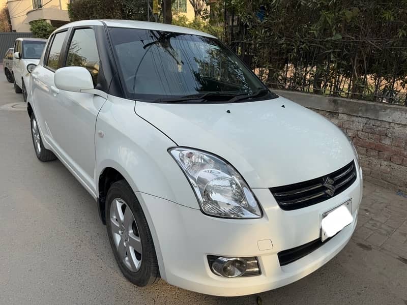 Suzuki Swift 2021 DLX Automatic 1.3 Navigation For Sale In Lahore 2