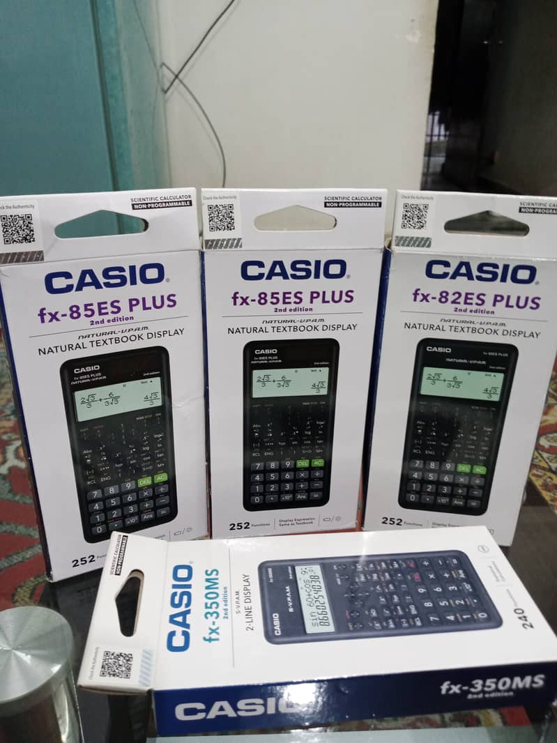 Casio Scinetific Calculators (3pcs) 0