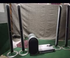 LG home theater good condition sirf 10 day used howa ha urget sale