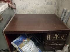 Computer table for sale